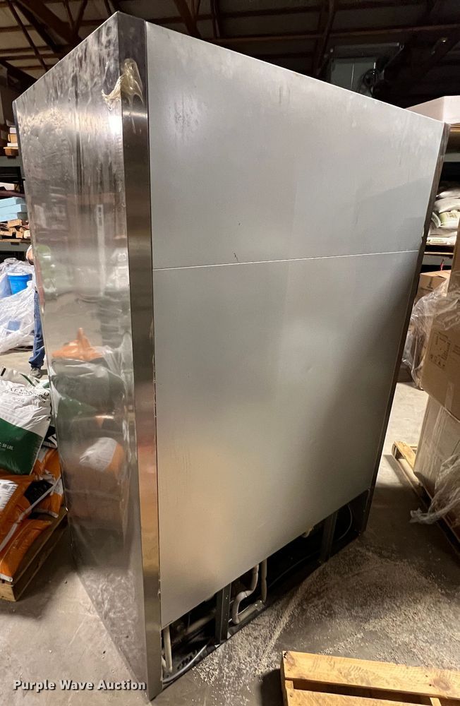 image for item IA9235 AdvantEDGE R49-S  refrigerator