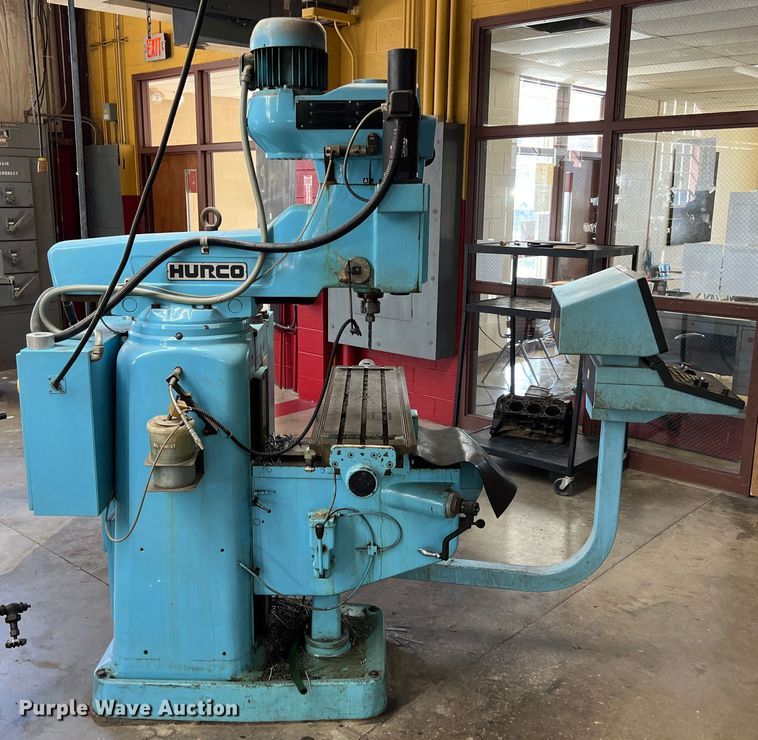 image for item IA9237 Hurco  milling machine