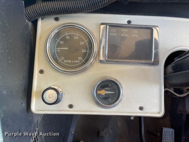 image for item JD9253 1997 Blue Bird  school bus