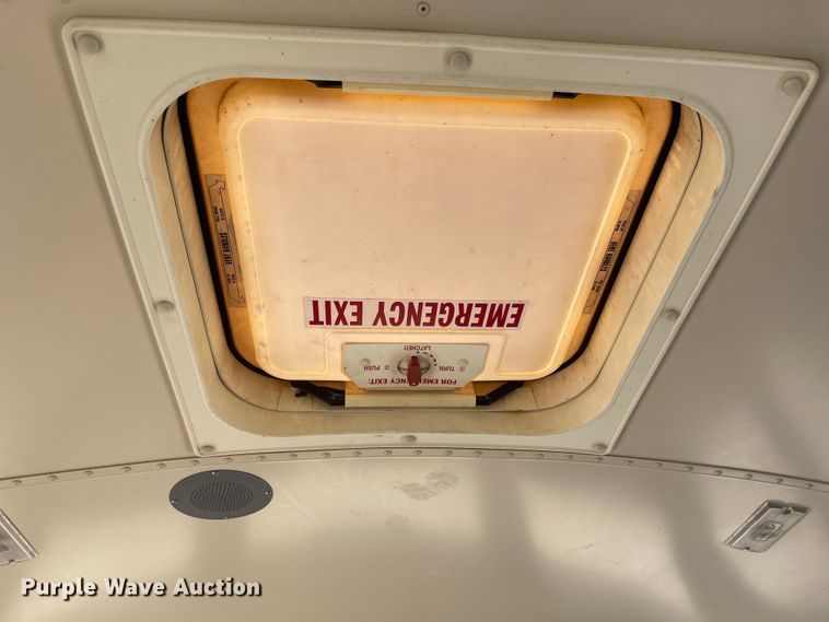 image for item JD9253 1997 Blue Bird  school bus