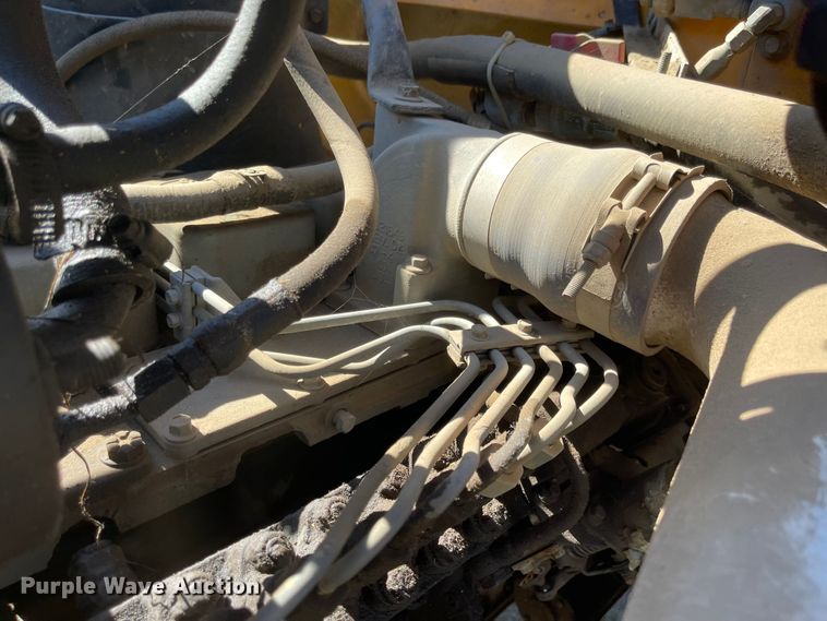 image for item JD9253 1997 Blue Bird  school bus