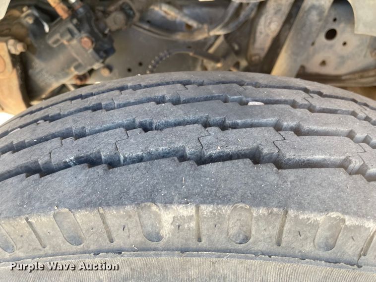 image for item JD9253 1997 Blue Bird  school bus