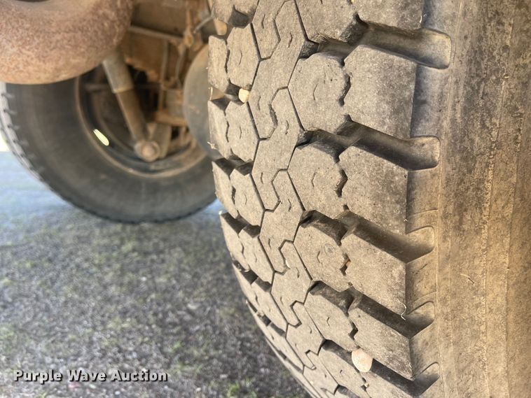 image for item JD9253 1997 Blue Bird  school bus