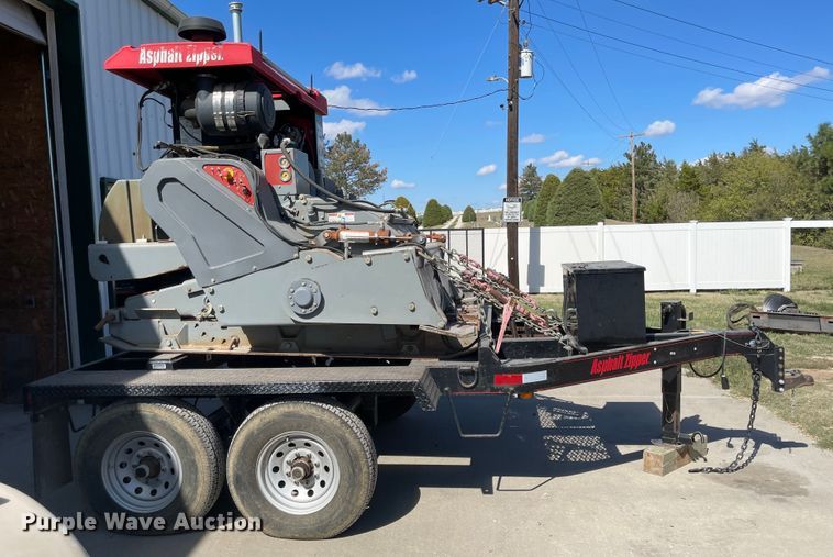 image for item JD9269 Asphalt Zipper AZ-500  reclaimer