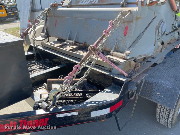 image for item JD9269 Asphalt Zipper AZ-500  reclaimer