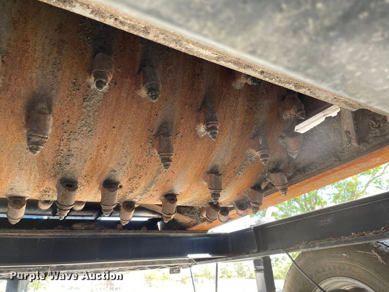 image for item JD9269 Asphalt Zipper AZ-500  reclaimer