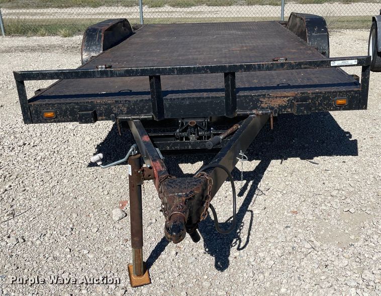 image for item JD9273 1992  tilt deck equipment trailer