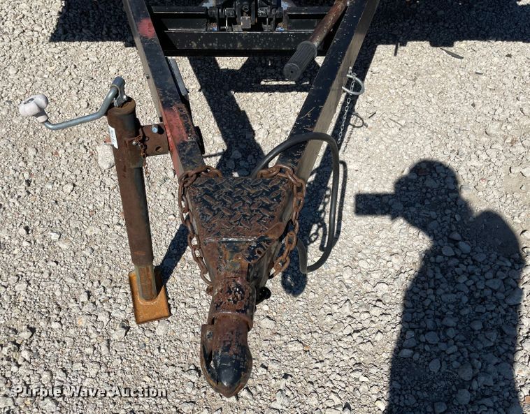 image for item JD9273 1992  tilt deck equipment trailer