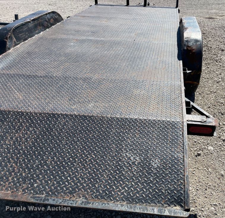 image for item JD9273 1992  tilt deck equipment trailer