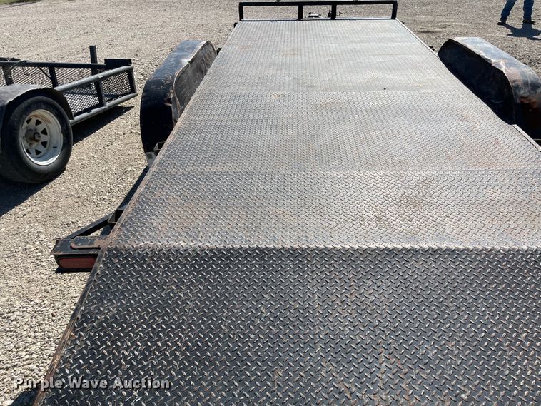 image for item JD9273 1992  tilt deck equipment trailer
