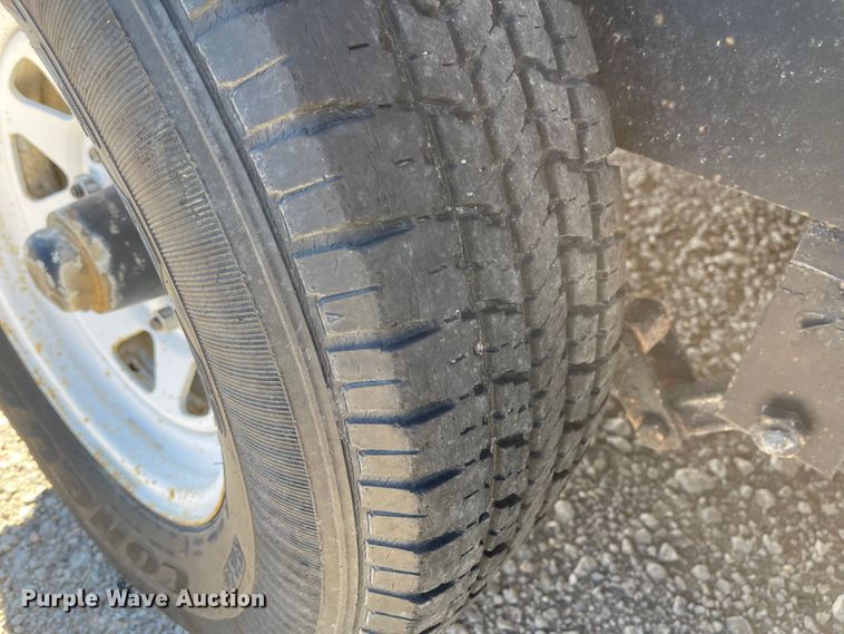 image for item JD9273 1992  tilt deck equipment trailer