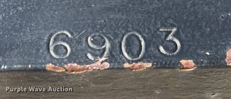 image for item JD9273 1992  tilt deck equipment trailer