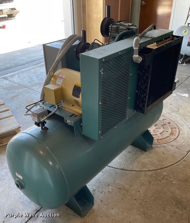 image for item JD9274 FS Curtis  air compressor