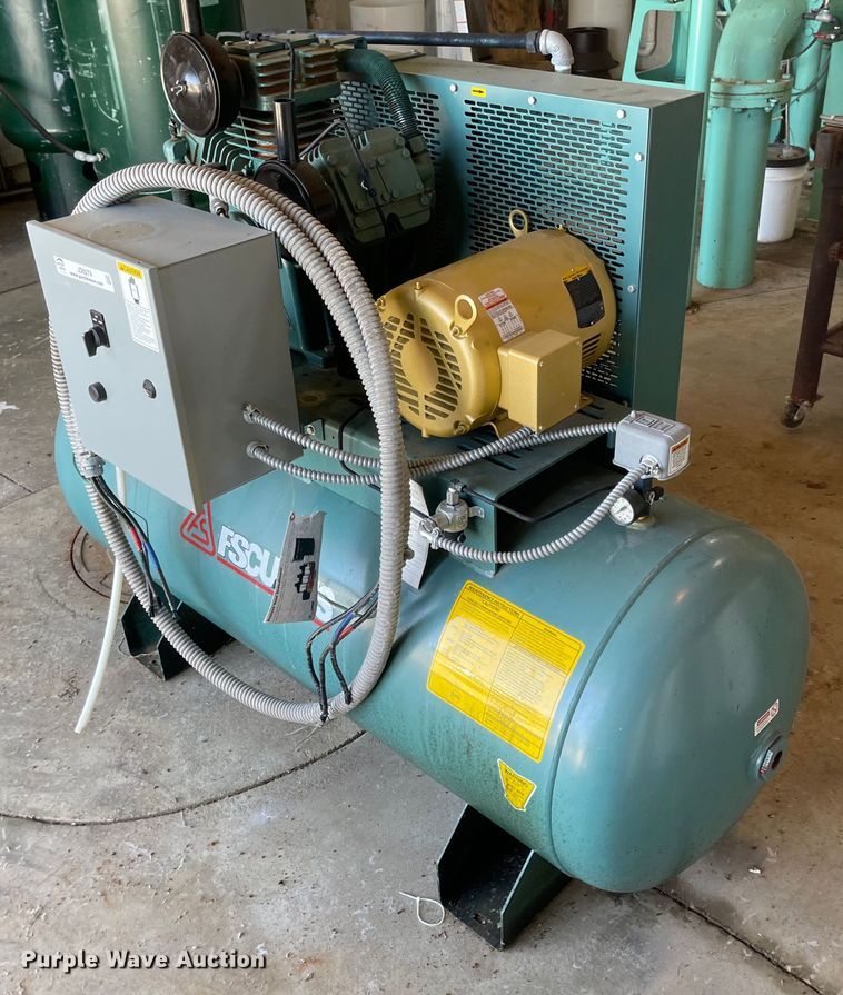 image for item JD9274 FS Curtis  air compressor