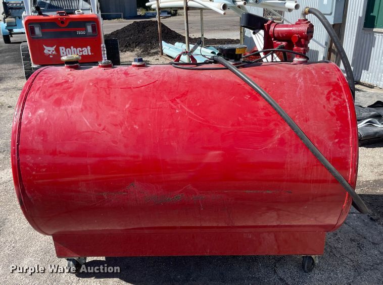 image for item JD9276 Fuel tank