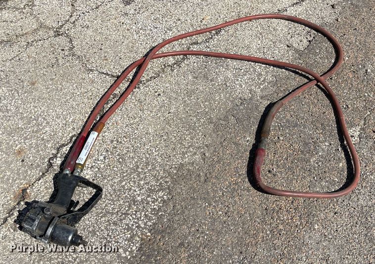 image for item JD9277 1/2" hydraulic impact gun