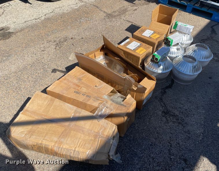 image for item JD9282 Electrical supplies