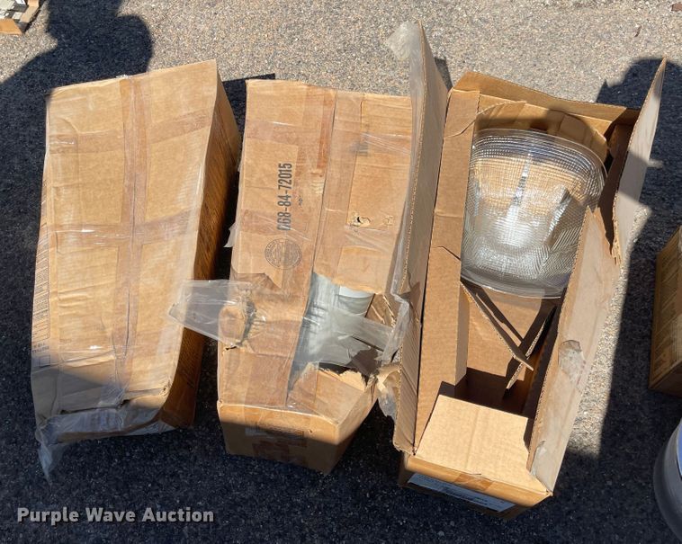 image for item JD9282 Electrical supplies