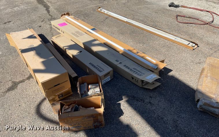 image for item JD9282 Electrical supplies