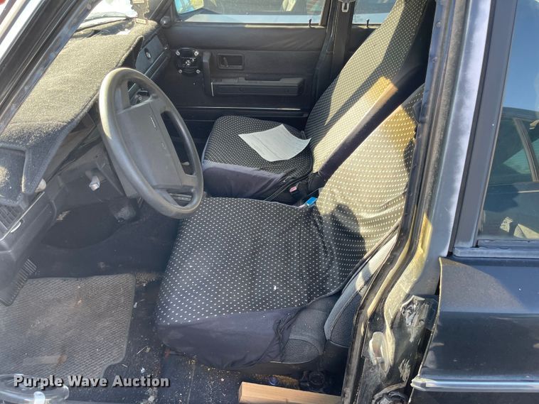 image for item JD9297 1989 Volvo 240 DL