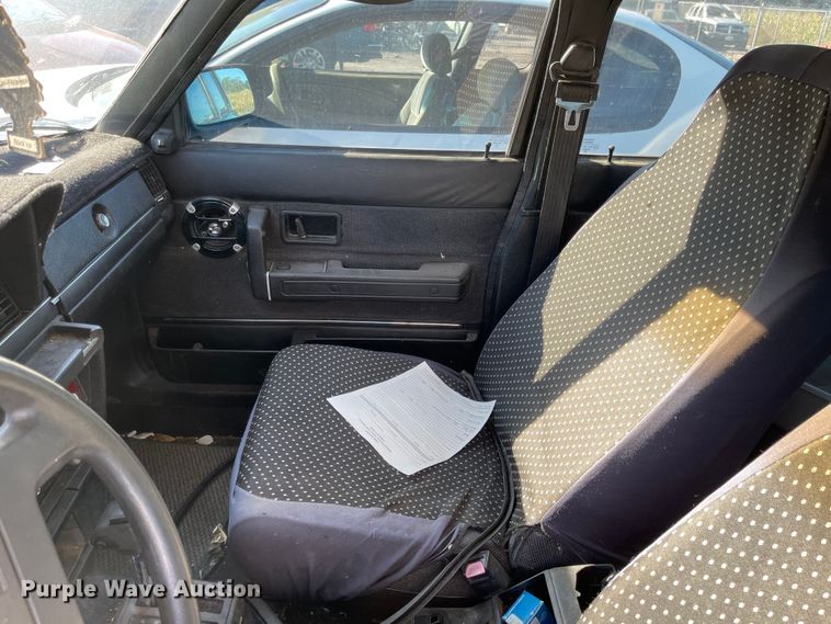 image for item JD9297 1989 Volvo 240 DL