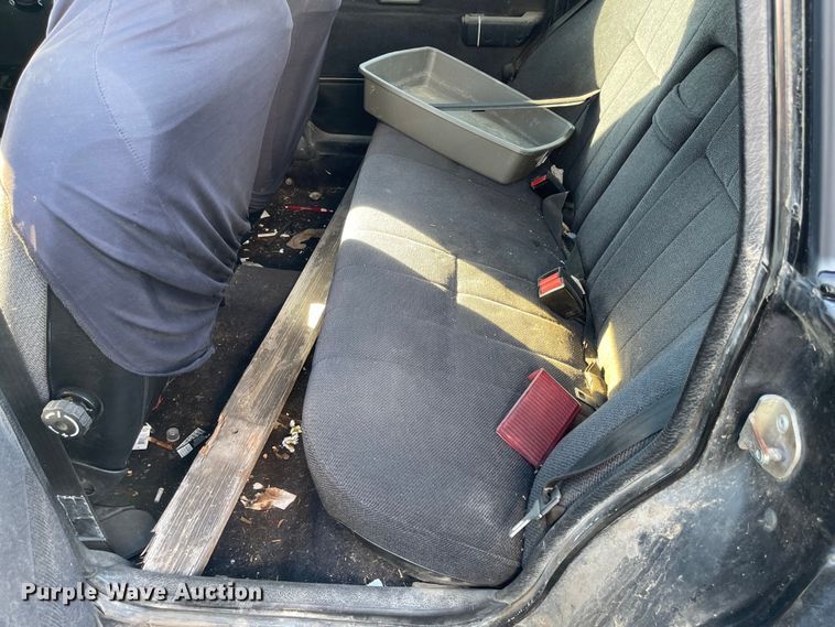 image for item JD9297 1989 Volvo 240 DL