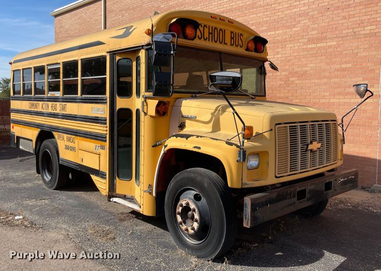 image for item JD9302 1994 Blue Bird  school bus