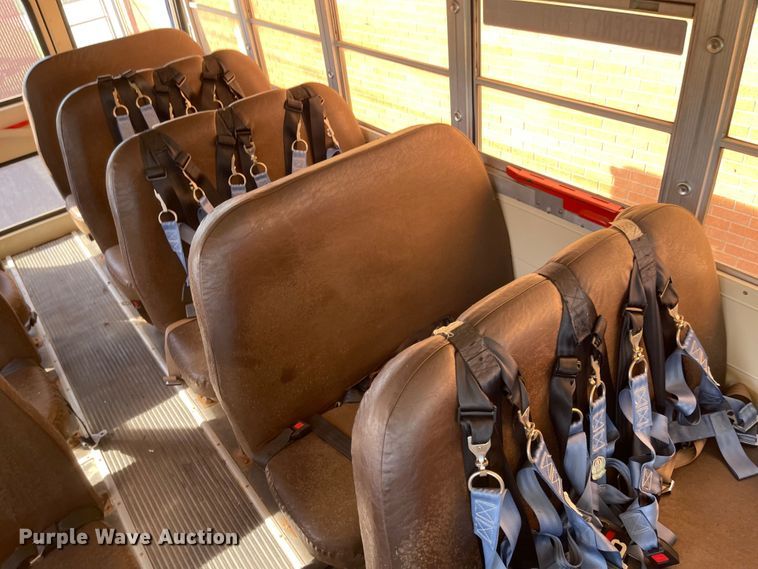 image for item JD9302 1994 Blue Bird  school bus