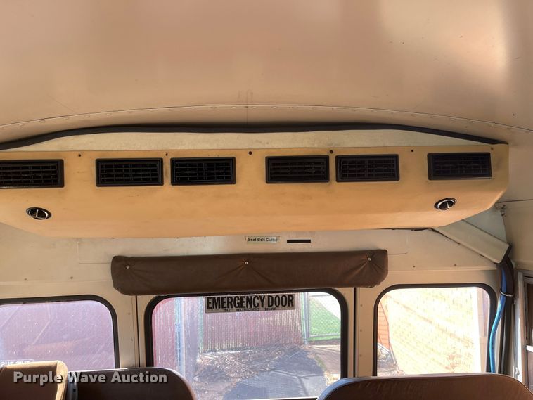image for item JD9302 1994 Blue Bird  school bus