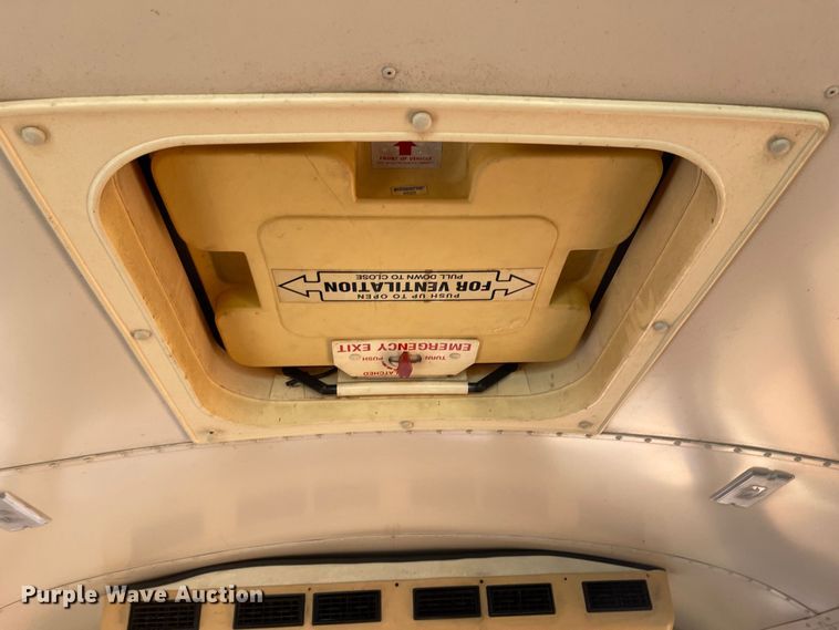 image for item JD9302 1994 Blue Bird  school bus