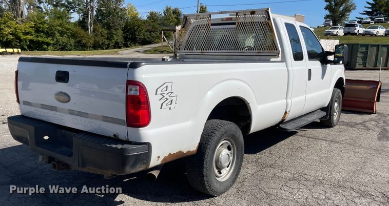 image for item JD9309 2011 Ford F250 Super Duty XL  SuperCab pickup truck