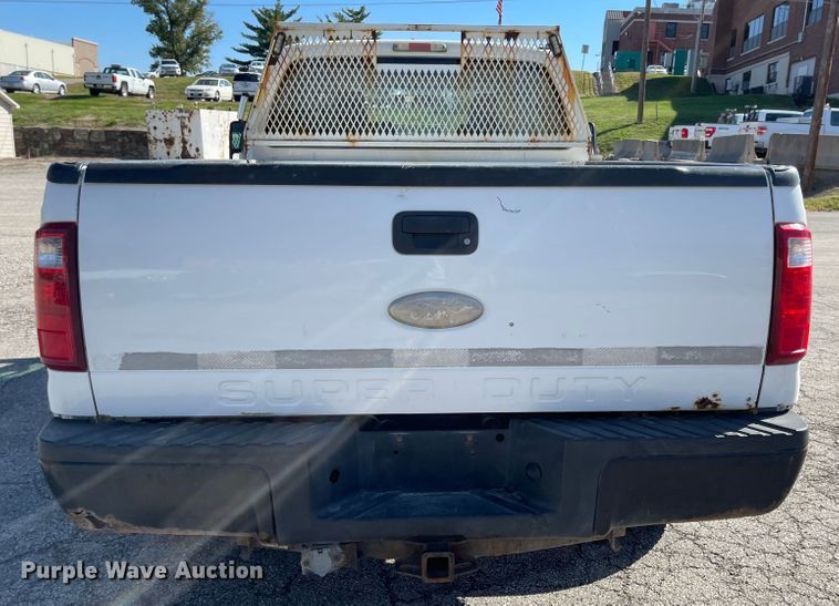 image for item JD9309 2011 Ford F250 Super Duty XL  SuperCab pickup truck