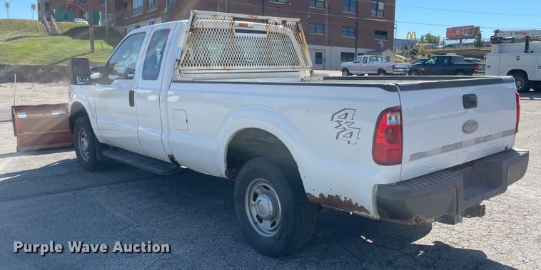 image for item JD9309 2011 Ford F250 Super Duty XL  SuperCab pickup truck