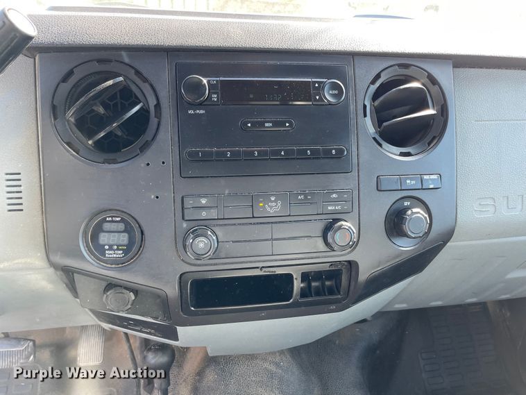 image for item JD9309 2011 Ford F250 Super Duty XL  SuperCab pickup truck