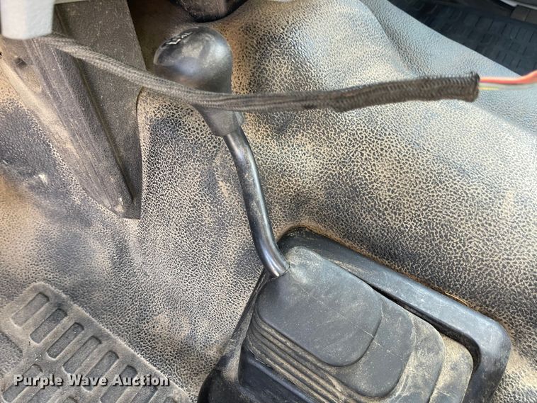 image for item JD9309 2011 Ford F250 Super Duty XL  SuperCab pickup truck