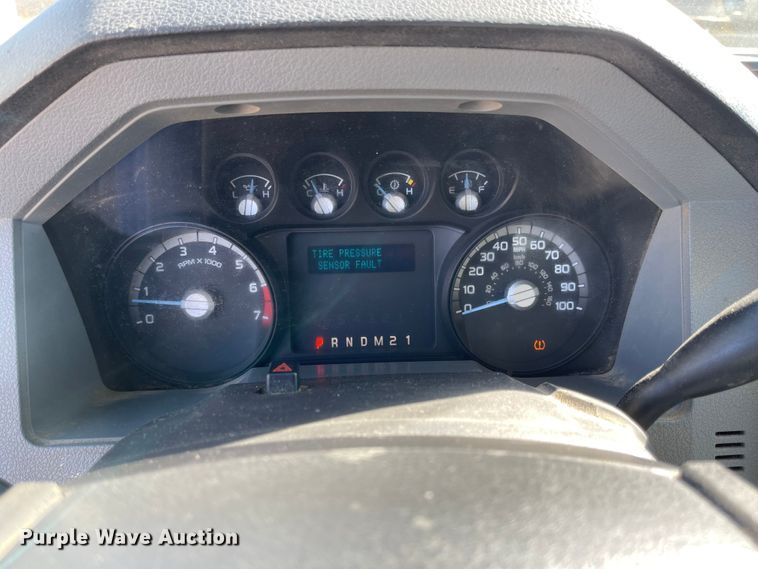 image for item JD9309 2011 Ford F250 Super Duty XL  SuperCab pickup truck