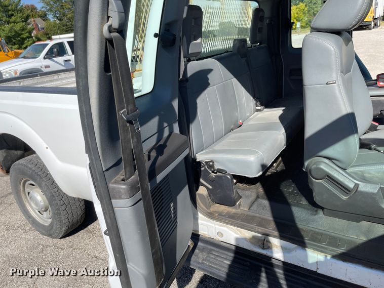 image for item JD9309 2011 Ford F250 Super Duty XL  SuperCab pickup truck