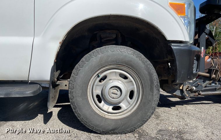 image for item JD9309 2011 Ford F250 Super Duty XL  SuperCab pickup truck