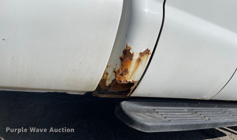 image for item JD9309 2011 Ford F250 Super Duty XL  SuperCab pickup truck