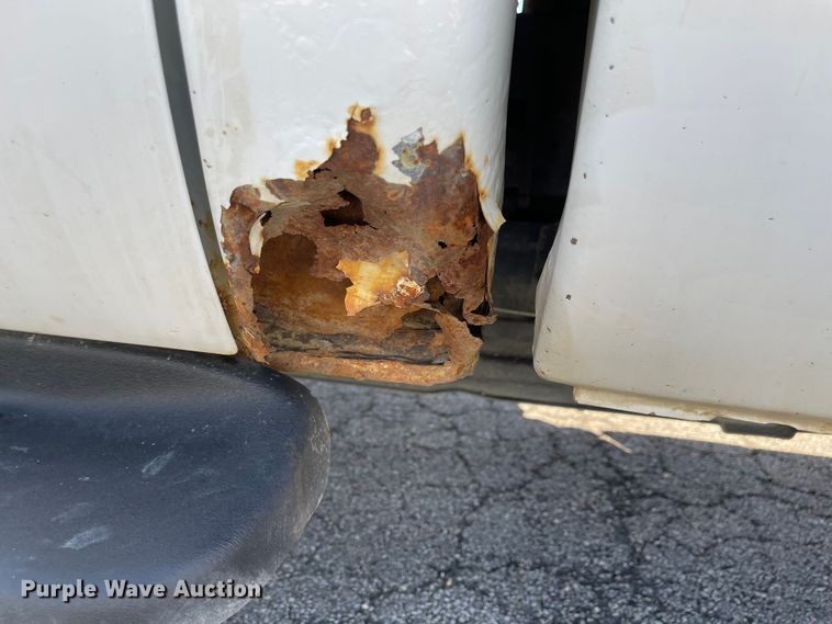 image for item JD9309 2011 Ford F250 Super Duty XL  SuperCab pickup truck