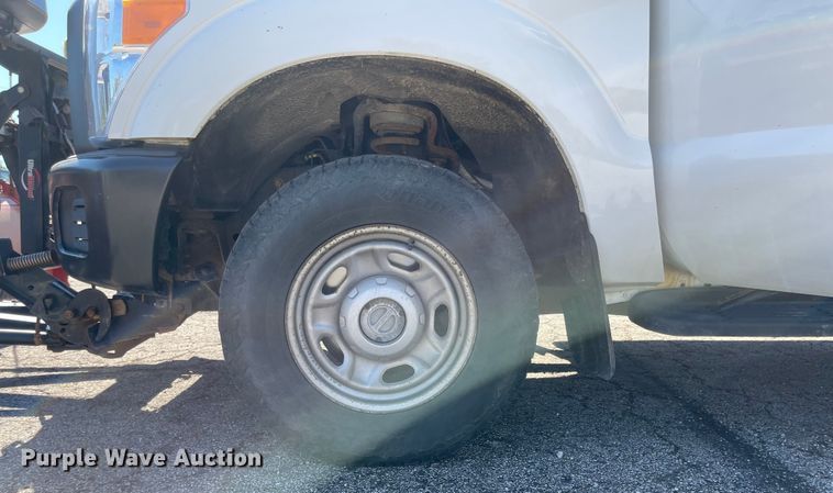 image for item JD9309 2011 Ford F250 Super Duty XL  SuperCab pickup truck