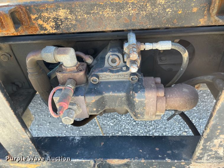 image for item JD9312 2006 International 7400  dump truck