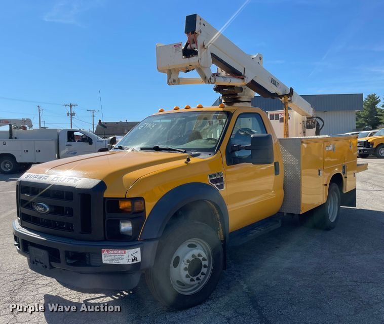 image for item JD9315 2009 Ford F550 Super Duty  bucket truck