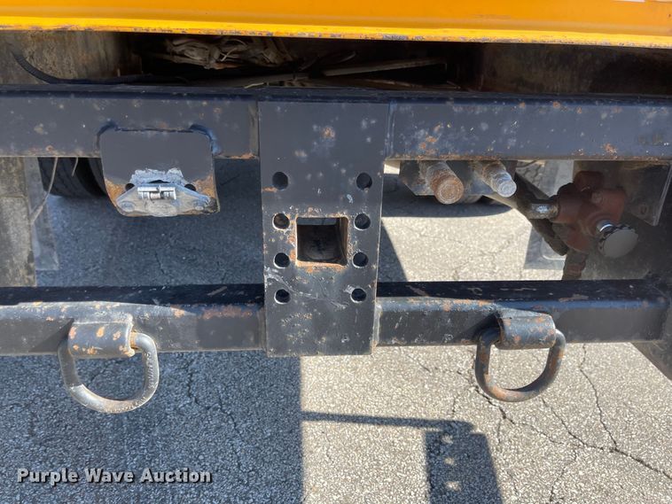 image for item JD9315 2009 Ford F550 Super Duty  bucket truck