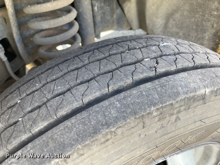 image for item JD9315 2009 Ford F550 Super Duty  bucket truck