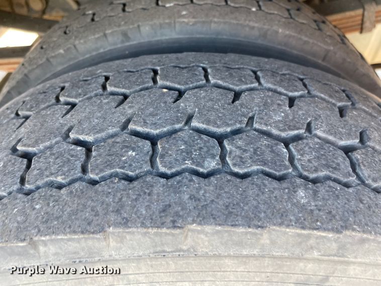 image for item JD9315 2009 Ford F550 Super Duty  bucket truck