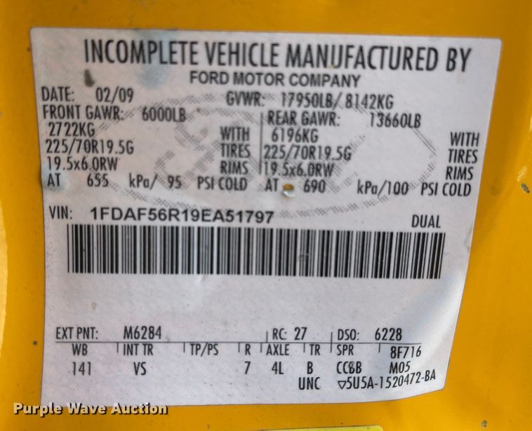 image for item JD9315 2009 Ford F550 Super Duty  bucket truck