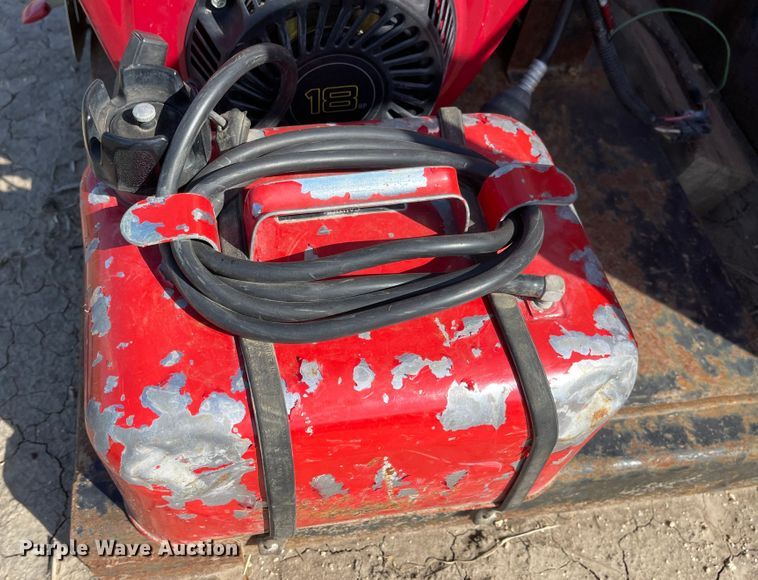 image for item JD9323 Brush fire skid unit