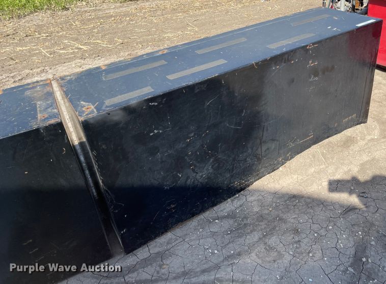 image for item JD9324 (4) toolboxes