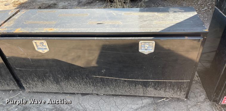 image for item JD9324 (4) toolboxes